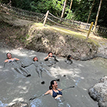 Pulau Tiga (Survivor Island) Pulau Tiga (Survivor Island)