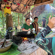 Mari Mari Cultural Village + Kokol Hill Elf Mari Mari Cultural Village + Kokol Hill Elf