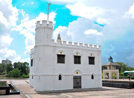 Kuching City & Shopping Tours Kuching City & Shopping Tours