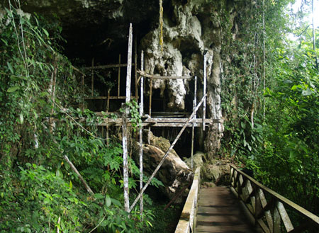 3D2N Miri City + Niah Caves + Tusan Beach 3D2N Miri City + Niah Caves + Tusan Beach