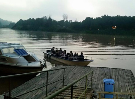 2D1N Borneo Natural Resort (Sukau Wildlife Tours) 2D1N Borneo Natural Resort (Sukau Wildlife Tours)