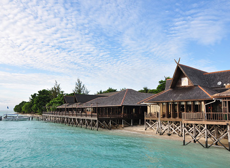 4D3N Semporna Hiking and Island Hopping (1 night at Mabul Water Bungalow) 4D3N Semporna Hiking and Island Hopping (1 night at Mabul Water Bungalow)